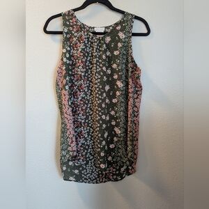 NWOT Van Heusen Floral Blouse Size S